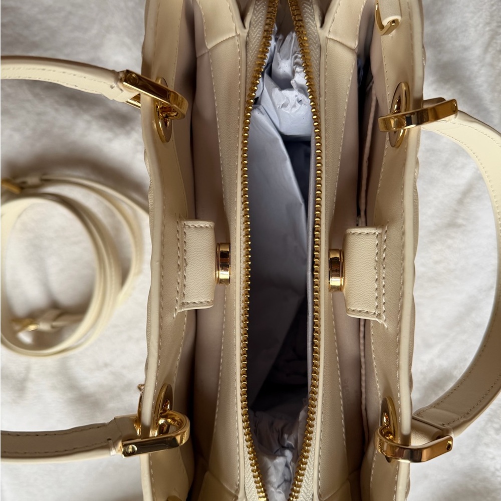 Kate Spade Cream Quilted Tote Bag - Picture 4 of 11